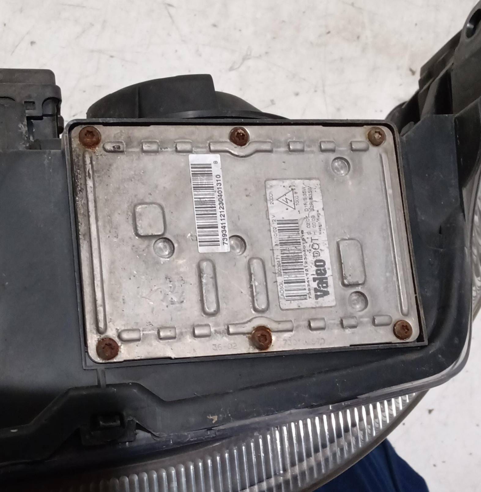 Fanale anteriroe destro xenon